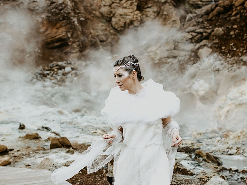 Queen in white dress